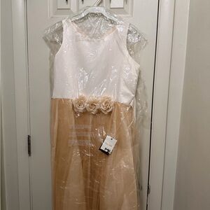 Elegant White and Tan Dress with Floral Detail